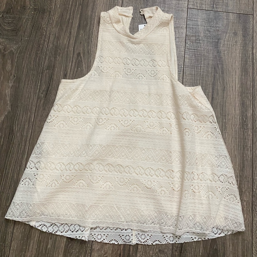 Hollister Ivory Top